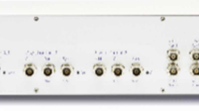 LE-140 UHFLI Lock-in amplifier